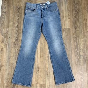 Levi’s 315 Shaping Bootcut Jeans size 31